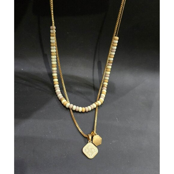 Universal Threads necklace 2 pc set & 8 pc earring NWT on card gold color lot - Picture 3 of 9